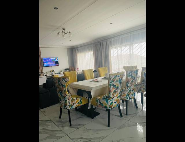 3 BEDROOM HOUSE TO LET IN TASBET PARK